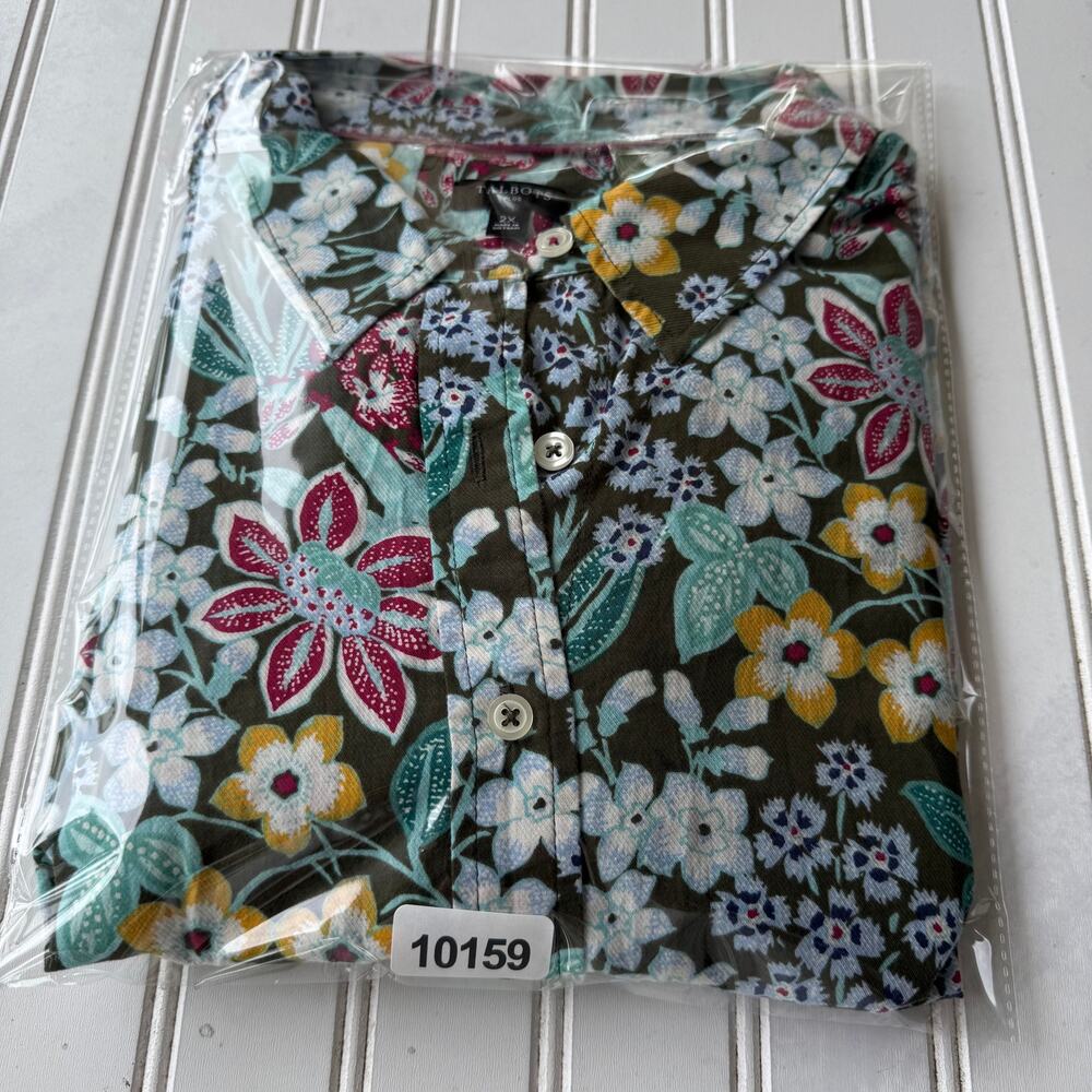 Talbots button-up blouse features a vibrant, multicolor floral pattern Size 2X - Picture 9 of 9